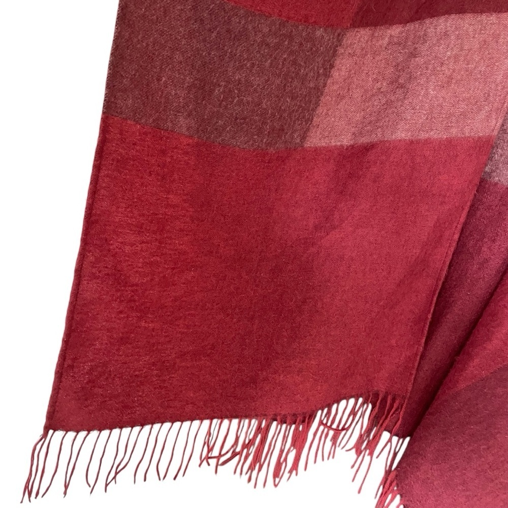 WOOLRICH Cozy Blanket Wrap Poncho Burgundy One Size - Picture 5 of 7
